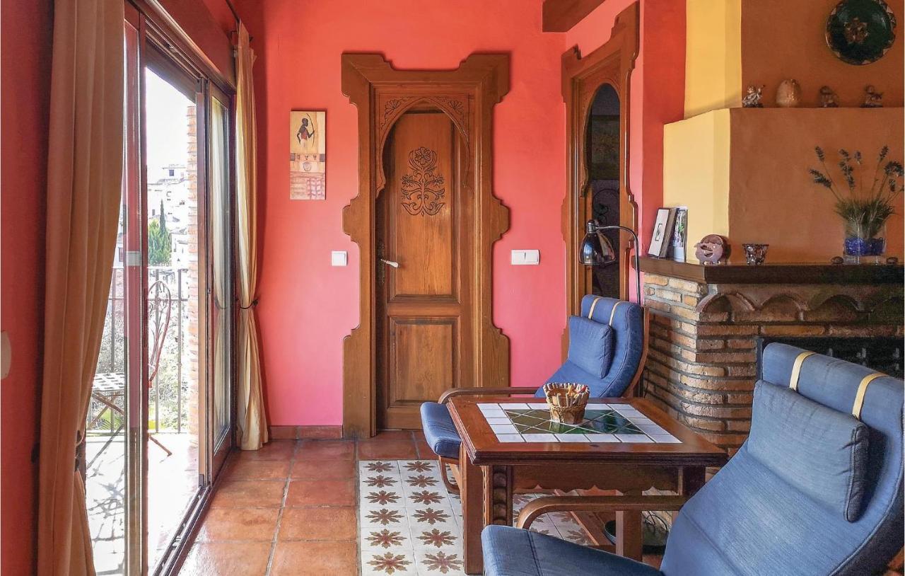 Nice Home In Benalauria With Kitchenette エクステリア 写真
